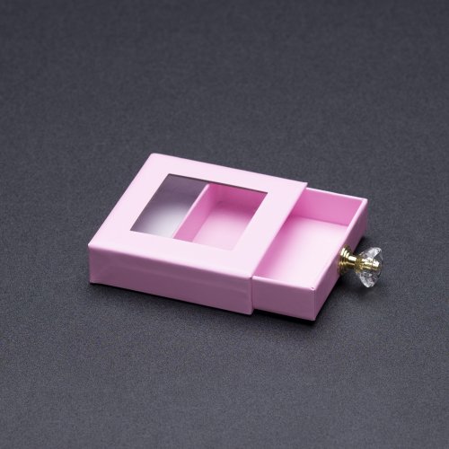 Low MOQ beautiful vendor customized label 3D 25mm real mink eyelash packaging box
