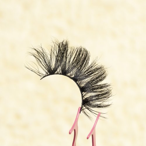 New arrival cruelty free mink lashes hand made natural 3d 25mm mink eyelashes